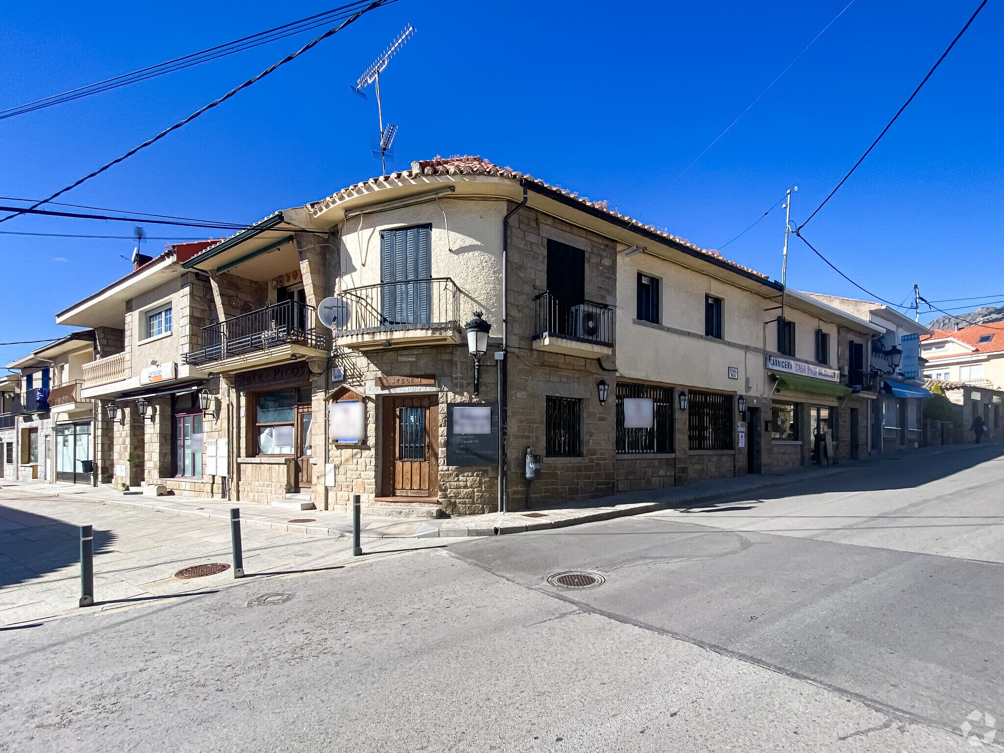 Local en Los Molinos, Madrid en venta Foto principal- Imagen 1 de 1