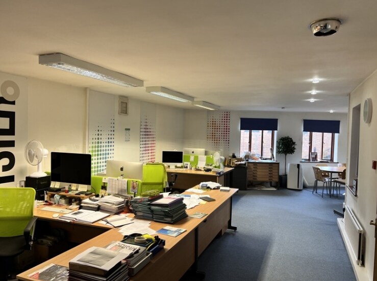 3-3 Thompsons Close, Harpenden en venta - Foto del interior - Imagen 3 de 3