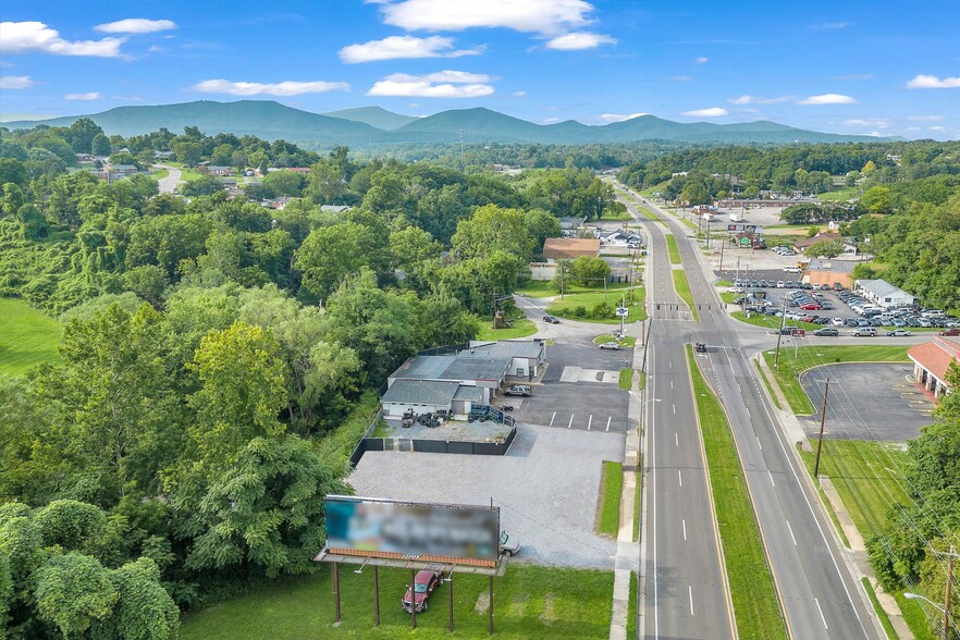 1474 Peters Creek Rd NW, Roanoke, VA en venta - Foto del edificio - Imagen 3 de 70