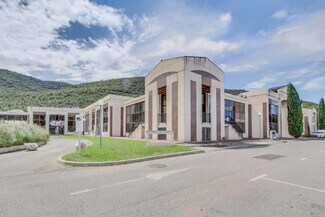 Más detalles de 30 Avenue Du Chateau De Jouques, Gémenos - Oficina en alquiler