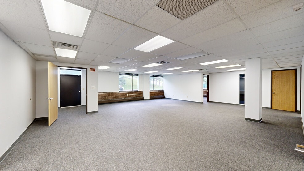 Campbells Run Rd, Carnegie, PA en venta - Matterport 3D Scan - Imagen 2 de 24