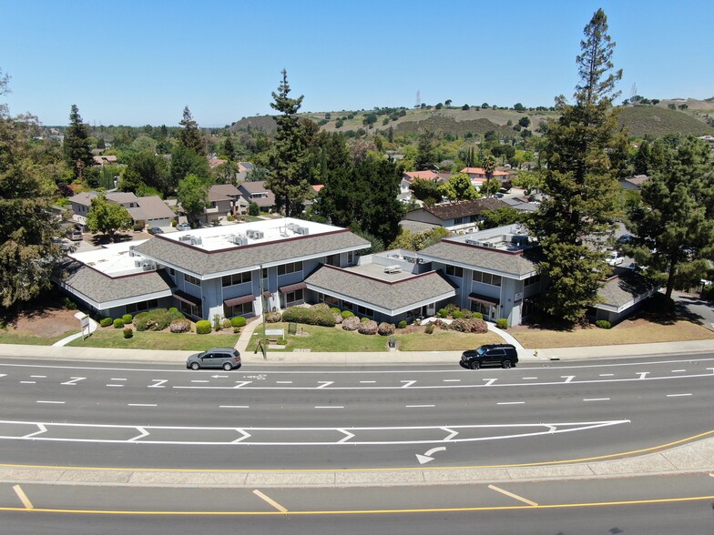 6472 Camden Ave, San Jose, CA en alquiler - Foto del edificio - Imagen 1 de 14