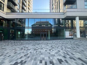 16 Sutton Court Rd, Sutton en alquiler Foto del edificio- Imagen 2 de 5