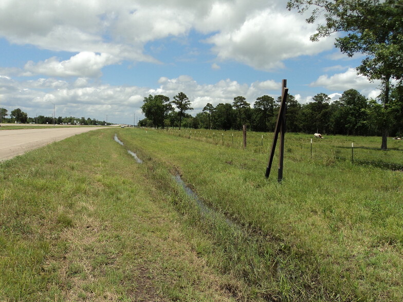 2620 US Highway 90, Crosby, TX en venta - Foto del edificio - Imagen 3 de 3