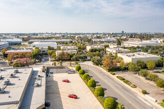 15147 Woodlawn Ave, Tustin, CA - vista aérea  vista de mapa