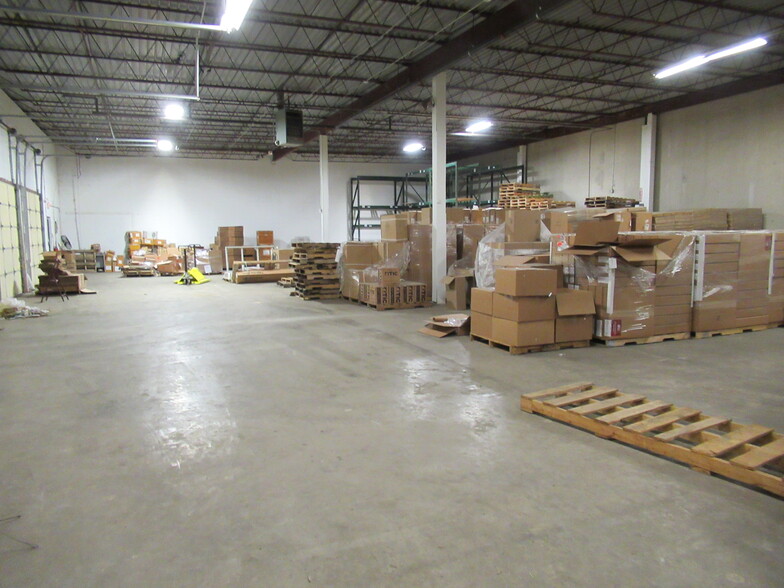 1300 W Poplar St, Springfield, MO en alquiler - Foto del interior - Imagen 2 de 3