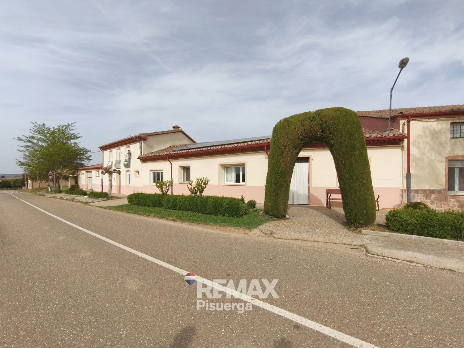 Carretera Tiedra, 9, Pozoantiguo, Zamora en venta Foto del edificio- Imagen 1 de 60