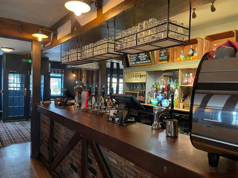 10 Thoroughfare, Halesworth en venta - Foto del edificio - Imagen 2 de 8