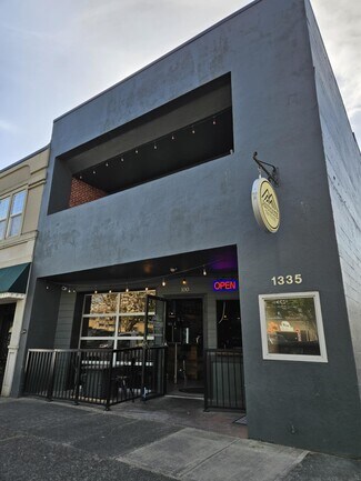 Más detalles de 1335 14th Ave, Longview, WA - Local en venta