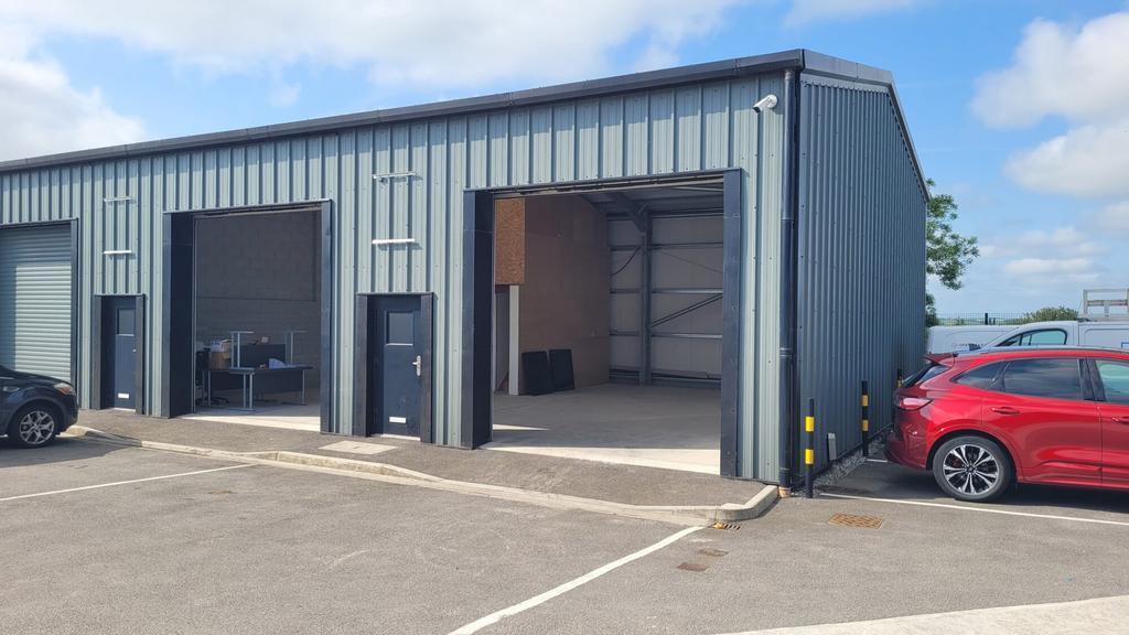 Newquay Rd, Indian Queens en alquiler Foto del edificio- Imagen 1 de 21