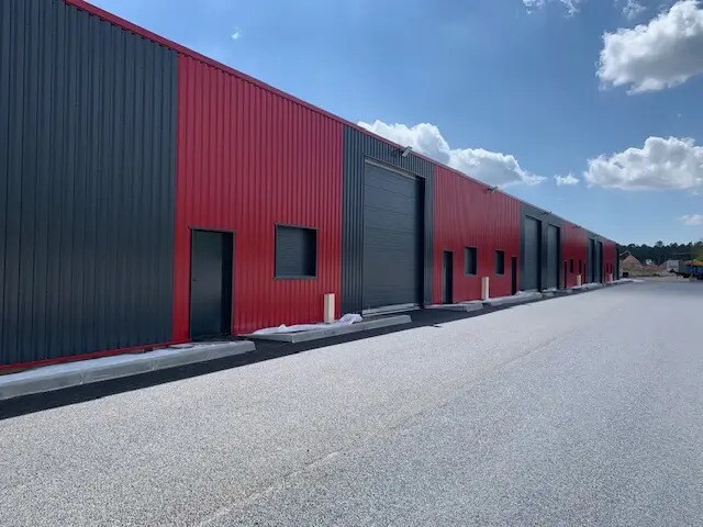 503 Rue André Marie Ampère, Saint-Jean-d'Illac en alquiler Foto del edificio- Imagen 1 de 6