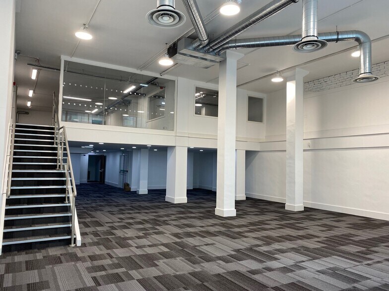 162 Bothwell St, Glasgow en alquiler - Foto del edificio - Imagen 3 de 13