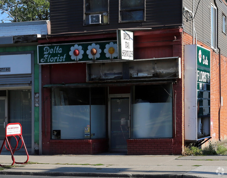 1115 Main St E, Hamilton, ON en alquiler - Foto del edificio - Imagen 3 de 21