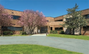 88 Silva Ln, Middletown, RI en alquiler - Foto del edificio - Imagen 3 de 10