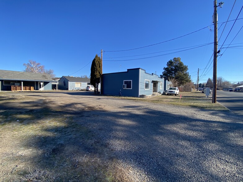 341-349 NE 6th St, Prineville, OR en venta - Foto principal - Imagen 1 de 8