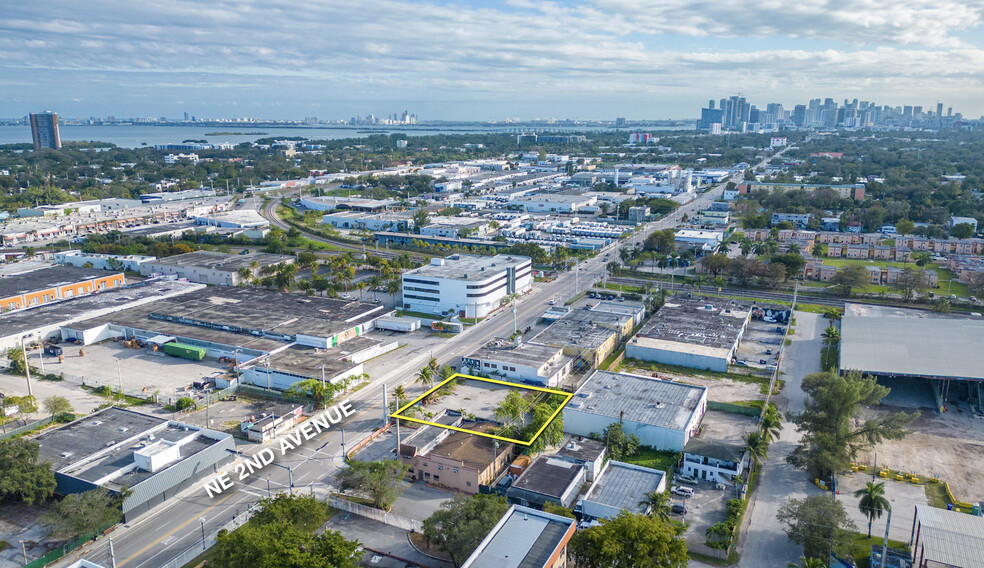 7424 NE 2nd Ave, Miami, FL en alquiler - Foto del edificio - Imagen 3 de 3