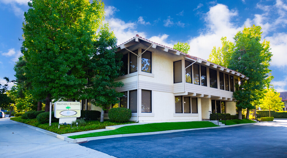 128 Auburn Ct, Westlake Village, CA en alquiler - Foto del edificio - Imagen 1 de 20