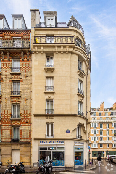 Edificio residencial en Paris en venta - Foto del edificio - Imagen 2 de 3