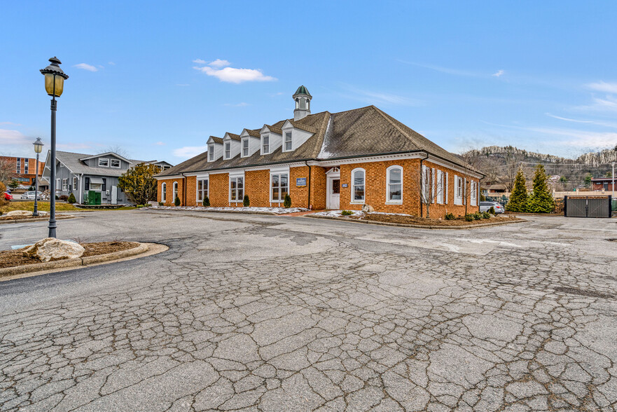 166 Doctors Dr, Boone, NC en alquiler - Foto del edificio - Imagen 2 de 22