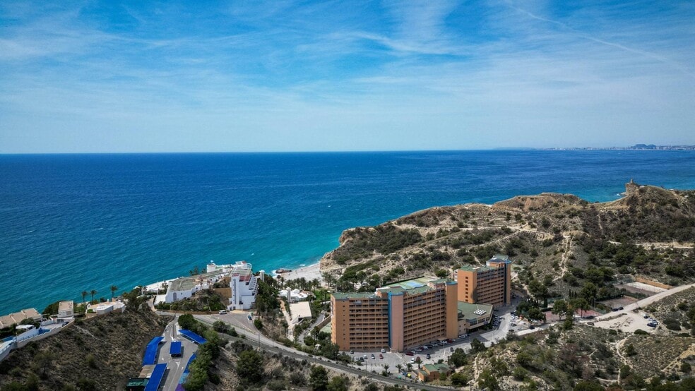 Charco, 50, VILLAJOYOSA, Alicante en venta - Foto del edificio - Imagen 2 de 24