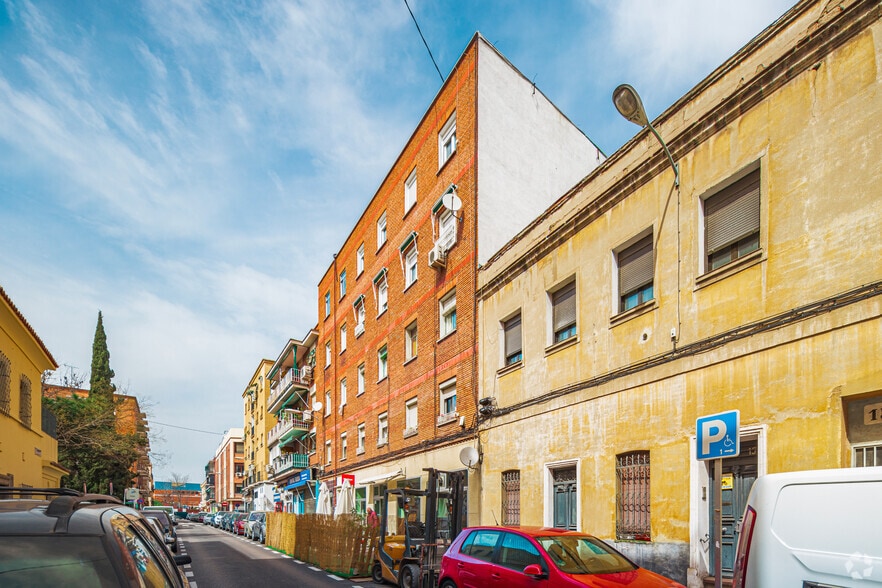Calle de Eduardo Marquina, 13, Madrid, Madrid en alquiler - Foto del edificio - Imagen 2 de 2