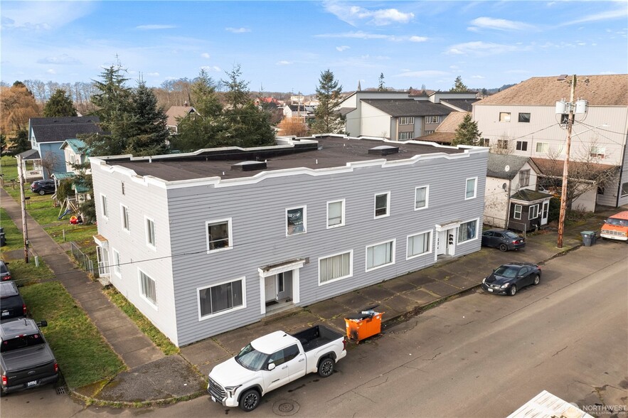 1020 J St, Hoquiam, WA en venta - Foto del edificio - Imagen 2 de 11