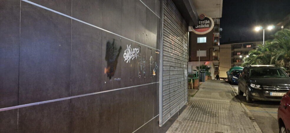 Local en Cáceres en venta - Foto del edificio - Imagen 2 de 2