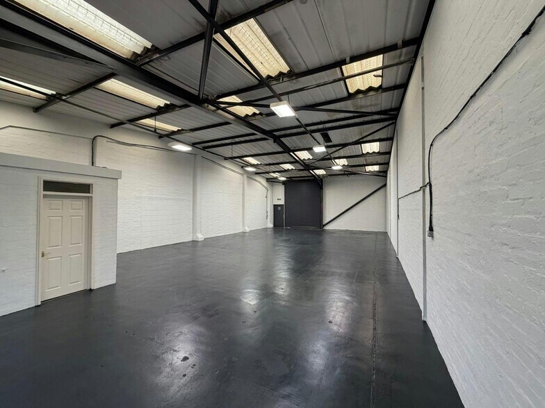 12-20 Napier Ct, Cumbernauld en alquiler - Foto del edificio - Imagen 3 de 8