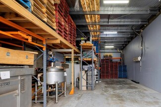 Más detalles de 23-25 Cleeland Rd, Oakleigh South - Nave en alquiler