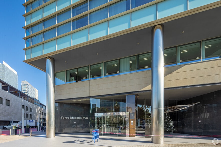Carrer de Josep Pla, 2, Barcelona, Barcelona en alquiler - Foto del edificio - Imagen 3 de 8