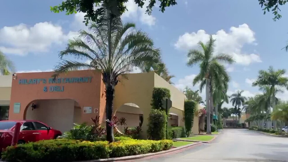 650 Royal Palm Beach Blvd, Royal Palm Beach, FL en alquiler - Vídeo de anuncio comercial - Imagen 2 de 30