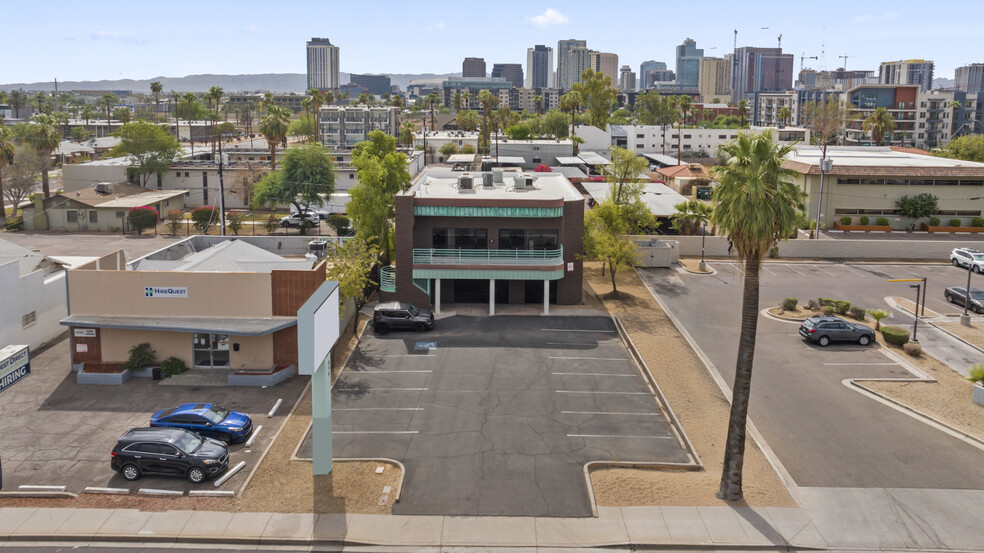 319 E McDowell Rd, Phoenix, AZ en venta - Foto del edificio - Imagen 1 de 12