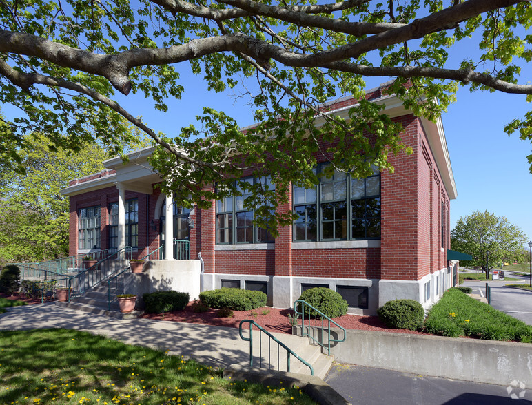 12 Breakneck Hill Rd, Lincoln, RI en alquiler - Foto del edificio - Imagen 1 de 13