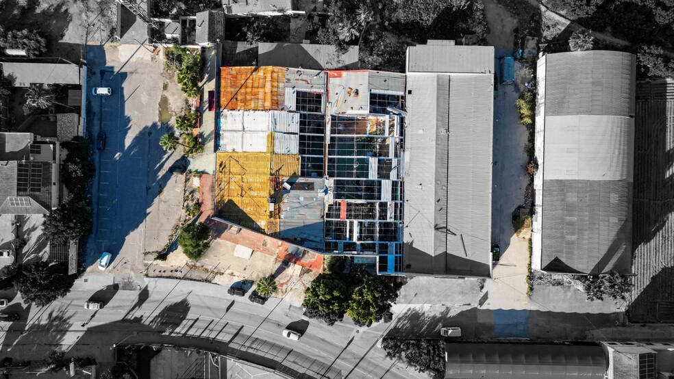 Nave en ALQUERÍAS DEL NIÑO PERDIDO en venta - Foto del edificio - Imagen 3 de 50