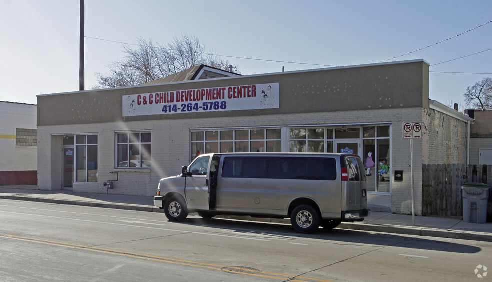 413-415 E North Ave, Milwaukee, WI en alquiler - Foto del edificio - Imagen 3 de 3