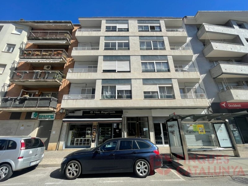 Edificio residencial en Girona, Gerona en venta Foto principal- Imagen 1 de 5