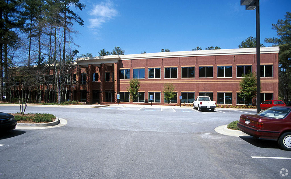 403 Westpark Ct, Peachtree City, GA en alquiler - Foto del edificio - Imagen 3 de 13