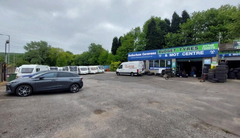 Bawtry Rd, Brinsworth en alquiler - Foto principal - Imagen 2 de 2