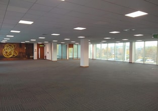 550 Oracle Parkway, Reading en alquiler Foto del interior- Imagen 1 de 2