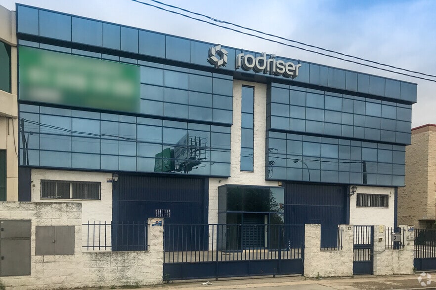 Calle de Hermanos Lumiere, 12, Getafe, Madrid en venta - Foto del edificio - Imagen 2 de 9