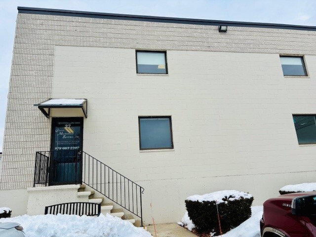 34 Sullivan Rd, North Billerica, MA en venta - Foto del edificio - Imagen 1 de 9