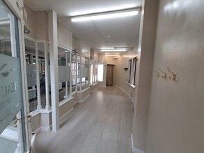 3 High St, Milton Keynes en alquiler Foto del edificio- Imagen 2 de 3