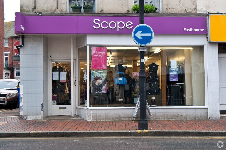 11-11A Seaside Rd, Eastbourne en alquiler - Foto del edificio - Imagen 2 de 3