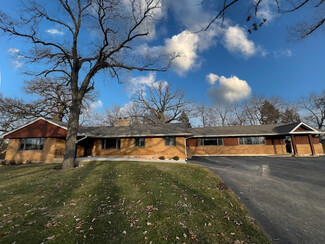 Más detalles para 1700 S Eastwood Dr, Woodstock, IL - Oficinas en alquiler