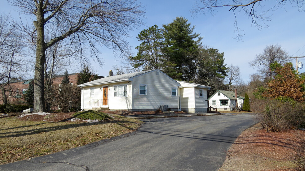 613 Amherst St, Nashua, NH en venta - Foto del edificio - Imagen 2 de 5