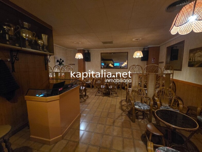 de Joan Xxiii, Ontinyent, Sant Rafael, 1, València, Valencia en venta - Foto del edificio - Imagen 2 de 7