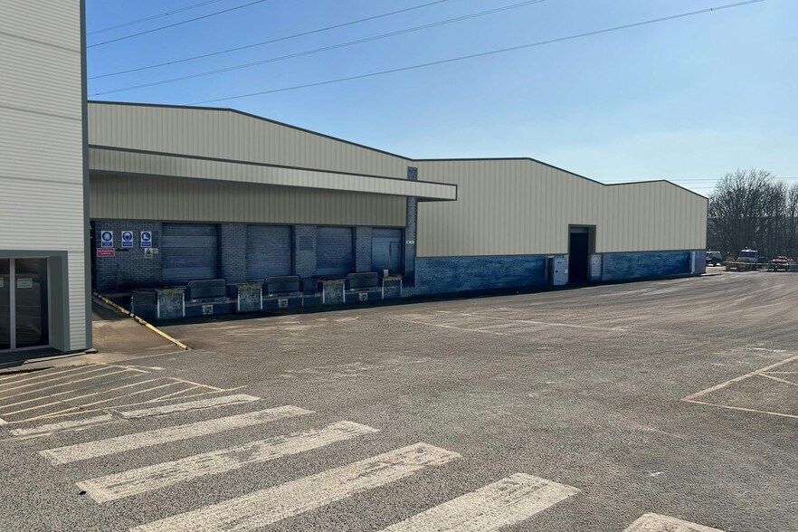 Armstrong Rd, Basingstoke en alquiler - Foto del edificio - Imagen 3 de 3