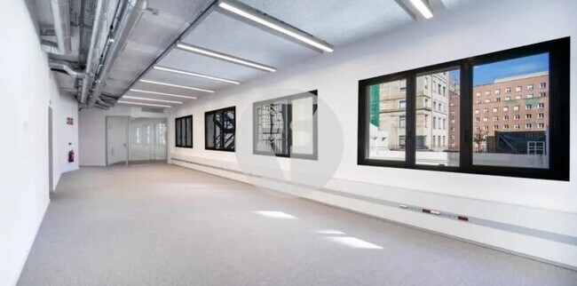 Más detalles de Oficina en alquiler