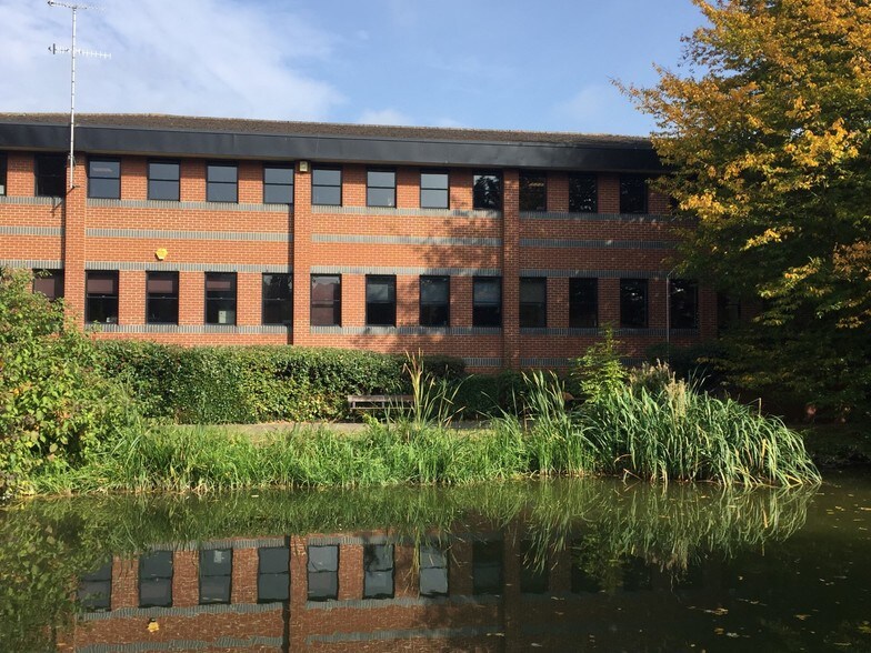 Northbridge Rd, Berkhamsted en alquiler - Foto del edificio - Imagen 1 de 5
