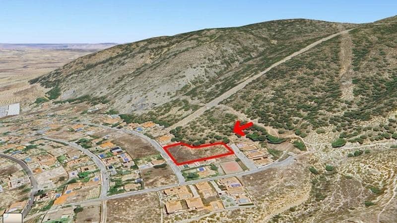 Ur, F-1, Padul, Granada en venta - Foto del edificio - Imagen 2 de 45